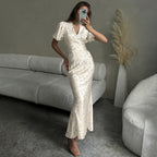 Floral dress dress in cream with short sleeves for casual outings