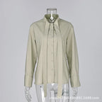 Men's linen blouse in light green for casual wear