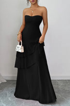 Elegant black strapless evening gown and maxi dress for formal occasions
