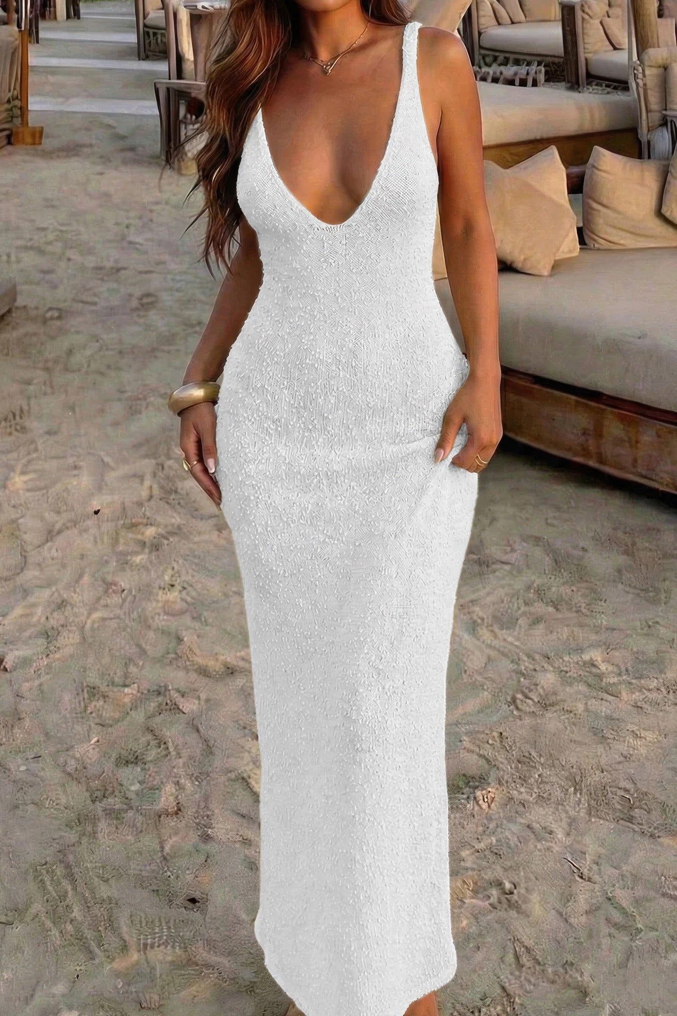 Women's white linen vacation dress and maxi dress for beach outings