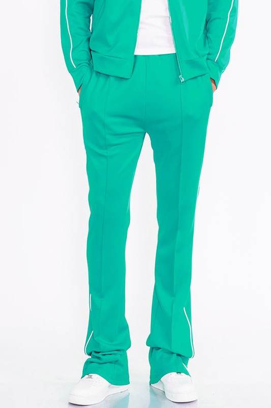 WEIV men's pants in vibrant teal, perfect for activewear and casual outings