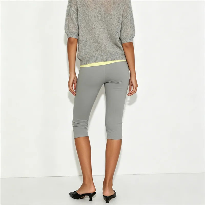 Women's gray yoga pants yoga, stretchy fabric for comfortable workouts